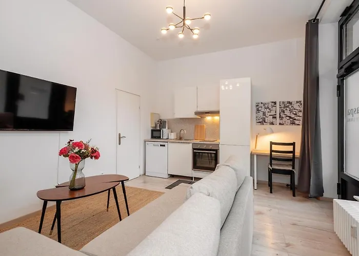 Schoenes Serviced In * 柏林