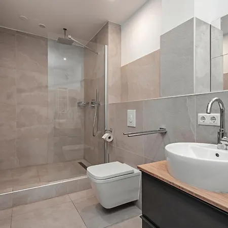 Apartament Schoenes Serviced In Berlin