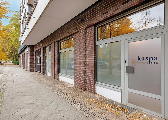 Schoenes Serviced In